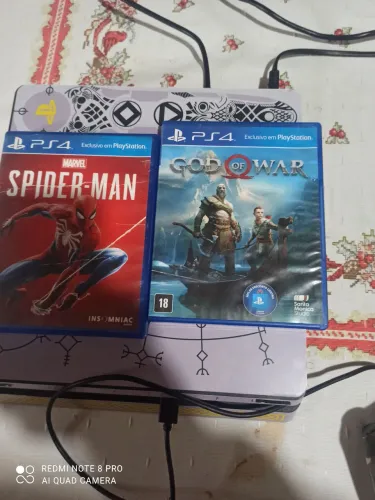 PS4 slim desbloqueado 