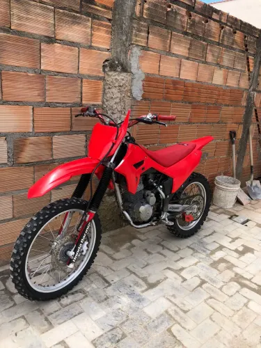 Honda CRF 230f 2013 único dono 