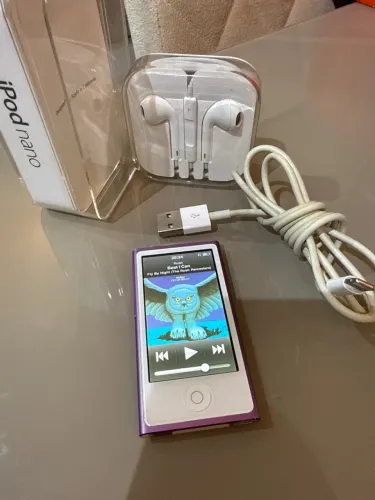 iPod Nano 7 Puple 16Gb sem detalhes