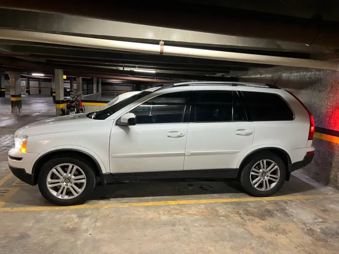 Volvo XC 90 3.2 238cv AWD 5P 2011