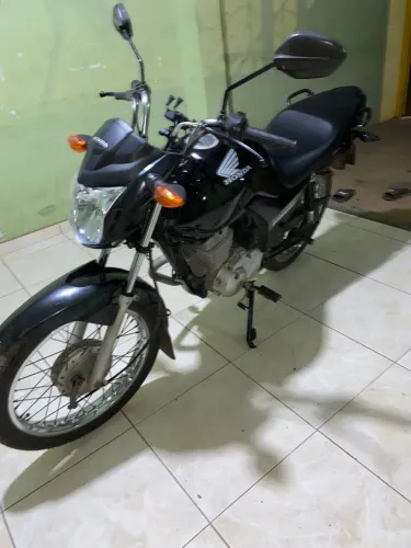Moto chama 125