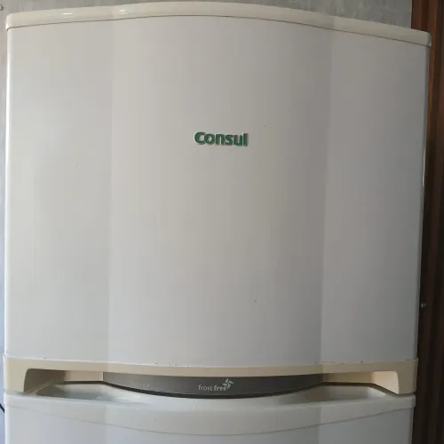 Geladeira cônsul frost free estado de Nova bem conservada funcionando tudo perfeitamente