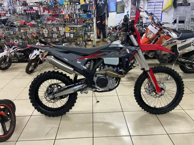 MXF 250 RX-I zero km