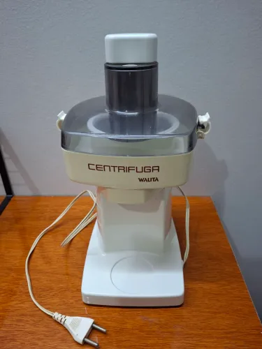 Centrífuga de frutas e legumes Walita