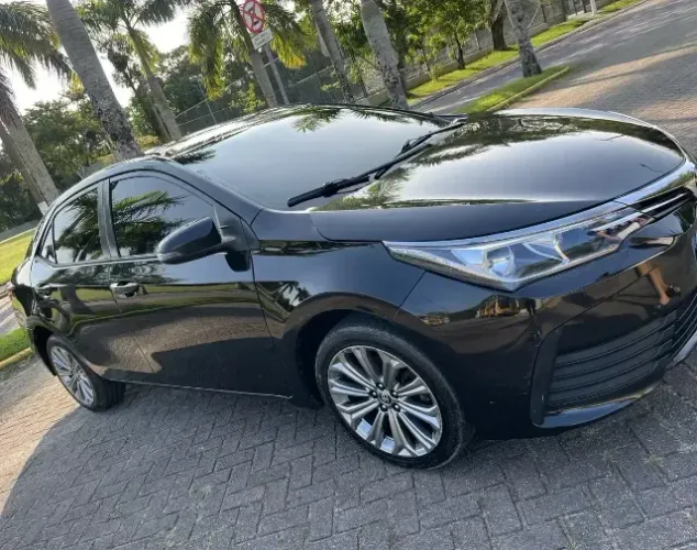 Corolla 1.8  a venda