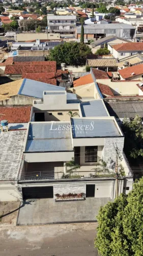 Casa 3 Suítes | 390m² | Alto Padrão | Jardim Europa | Goiânia