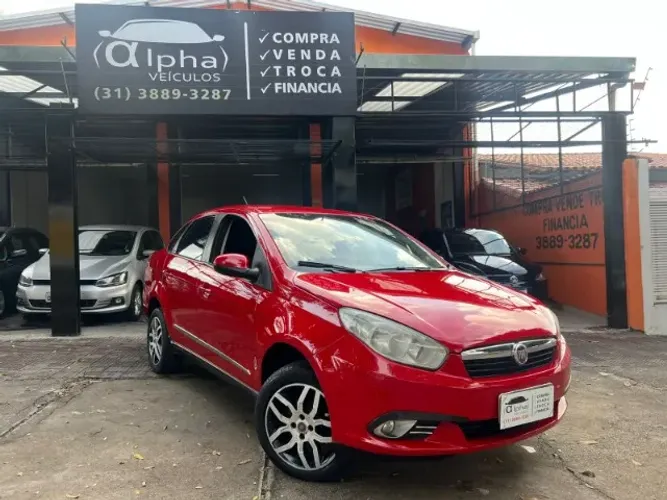 Fiat Grand Siena Essence 1.6 Flex 16V 2013