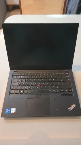 Notebook Lenovo Thinkpad T14 Gen 2 I7 7th geração 24gb de RAM 512gb SDD COM CARREGADOR