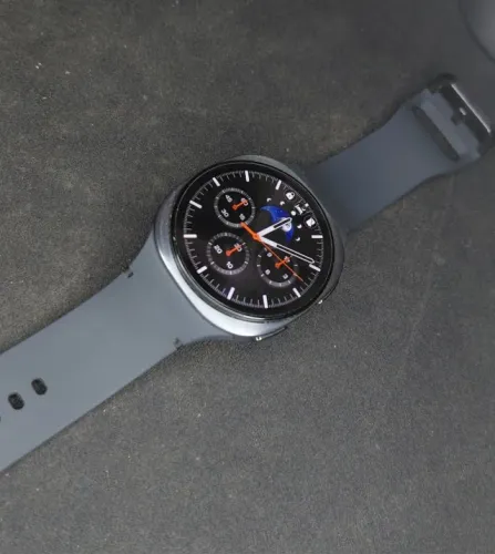 Samsung Galaxy Watch 8 (40mm) - Estado de Novo (NF + 11 Meses de Garantia)