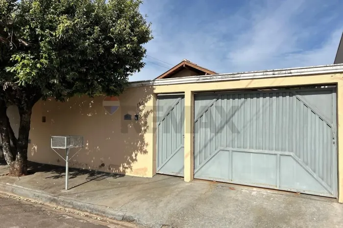 Casa à venda no bairro Santa Luzia R$180.000 Birigui/SP