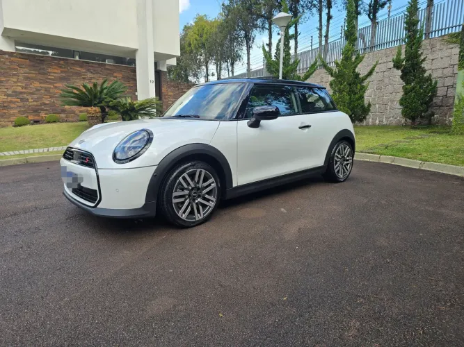 Mini Cooper S 2.0 Turbo 16V 3P Aut. 2025