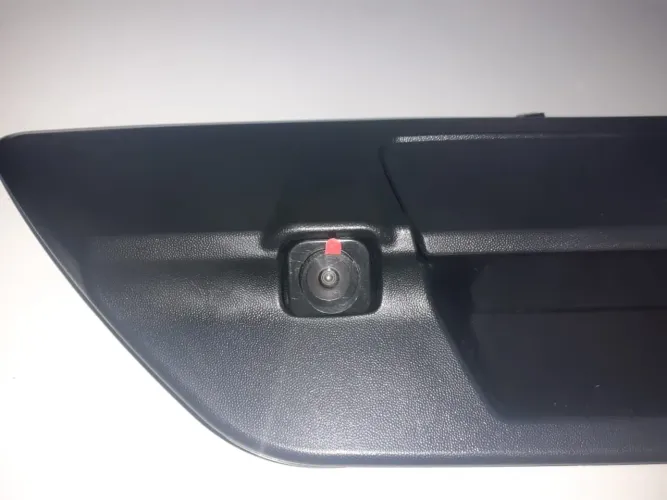Câmera  de re hilux com maçaneta<br>Para hlux Power Pac modelo 2022 em diante