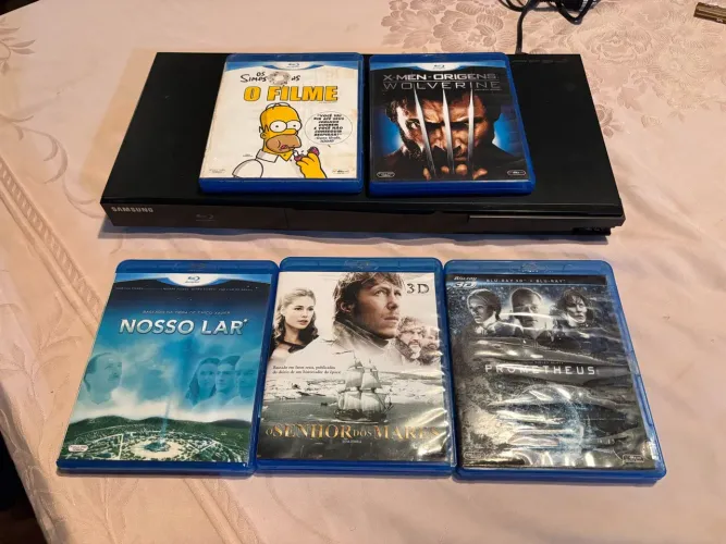 DVD player blue-ray SAMSUNG + 5 filmes