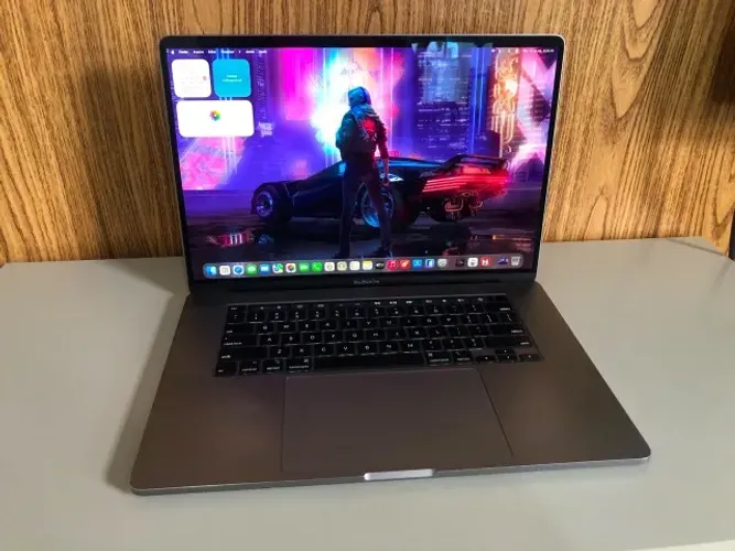 Apple MacBook Pro A2141 16" 2019 i9 32GB 1TB | Radeon 5300M | Muito Conservado