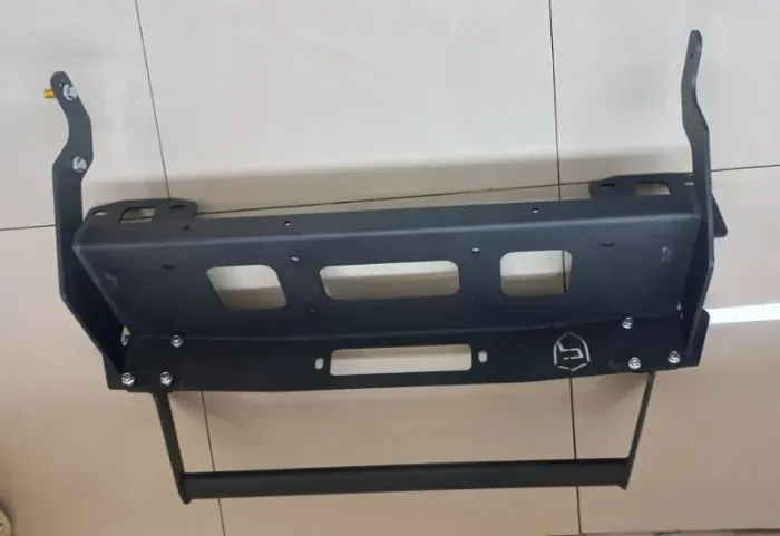 Base de guincho Nova Toyota Hilux 2019 / 2020 com quebra Mato Valor R$ 1.800,00