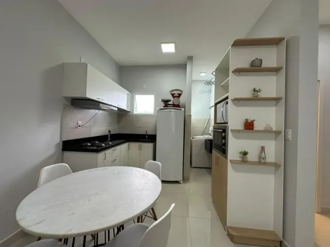 IMÓVEL À VENDA NO CONDOMINIO VIA ROMA - PORTEIRA FECHADA - COQUEIRO
