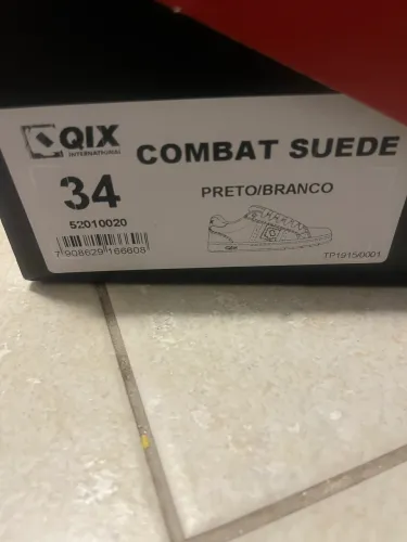 Tênis Qix Preto Novo TAM 34. Modelo Skate Combat Suede
