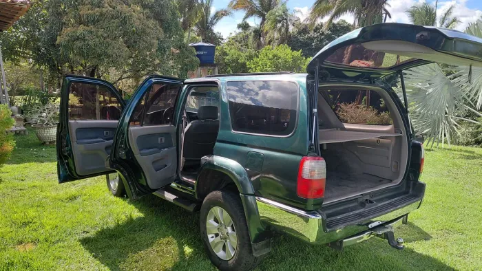 Toyota Hilux SW4 4X4 3.0 8V TB Diesel 2001