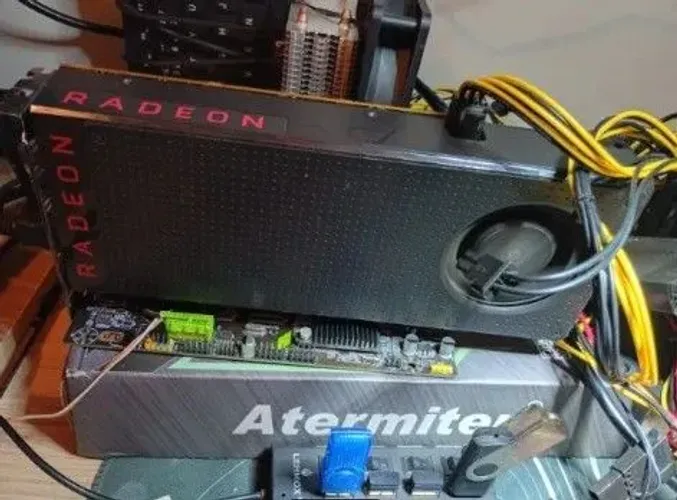 RX 480 8GB XFX AMD BLOWER - FUNCIONANDO