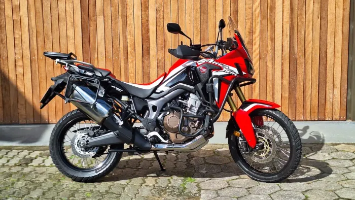 Honda Africa Twin CRF 1000L TE ABS 2017 | 49 mil km | Com acessórios | Impecável