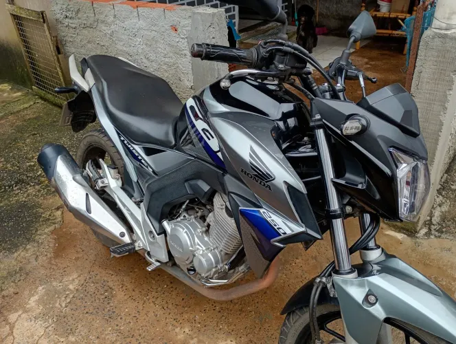 Vendo CB Twister 250 2019