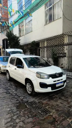 Fiat Uno Attractive 1.0 EVO Fire Flex 8V 5P 2019