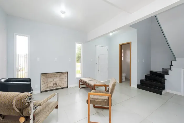 Casa à venda ou aluguel no Laranjal, Pelotas - 129 m², 3 quartos, lareira, churrasqueira e