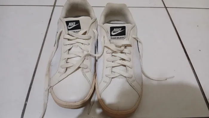 Vendo tênis da Nike court majestic