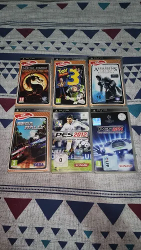 Lote com 6 jogos ds Psp