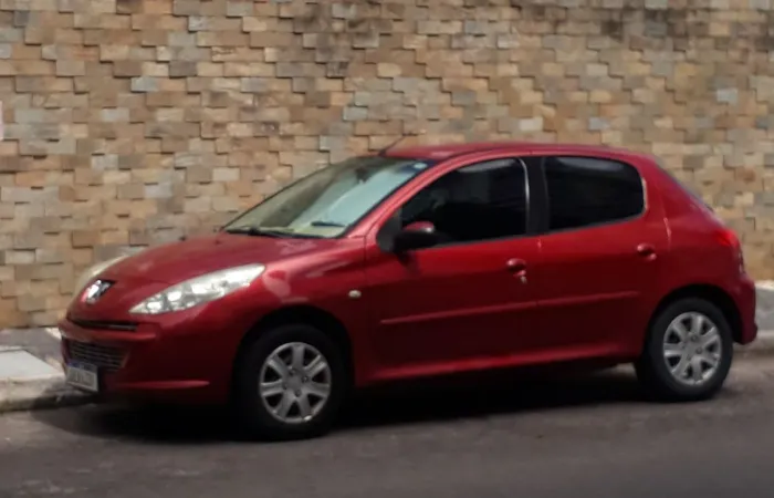 Peugeot 207 XR Sport 1.4 Flex 8V 3P 2010