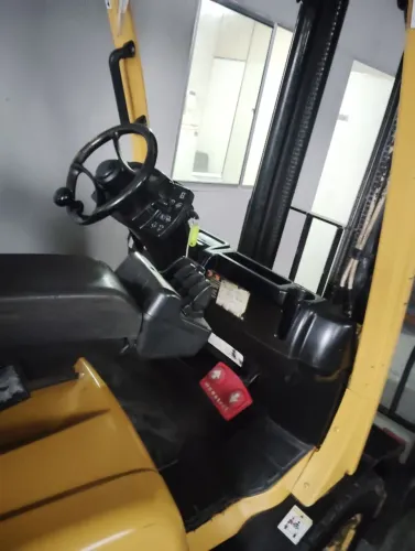 Empilhadeira Hyster Fortis 50 - 5 Toneladas
