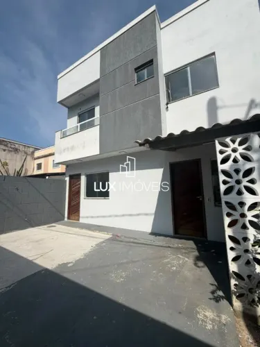 Casa Duplex á venda - Planalto