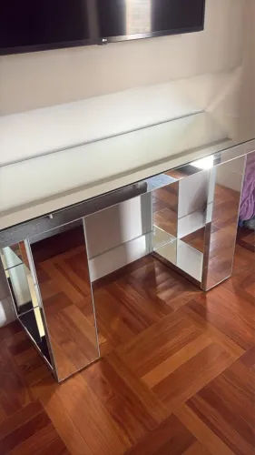 Buffet espelhado 