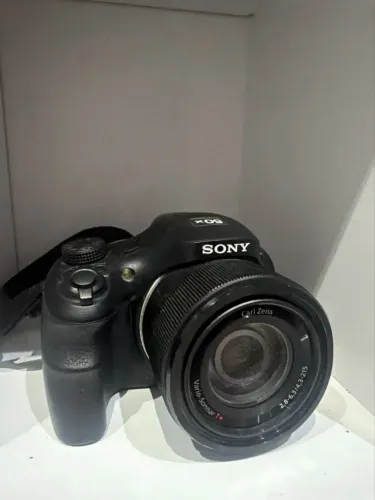 Câmera Sony Cyber-shot DSC-HX300 (USADA)