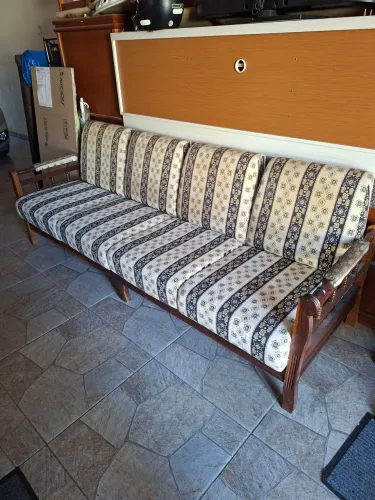 Sofa colonial 