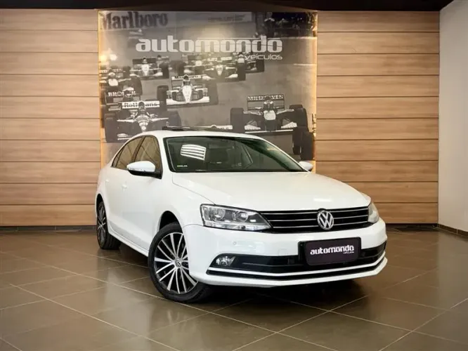 Volkswagen Jetta Comfort. 250 TSI 1.4 Flex 16V Aut. 2016