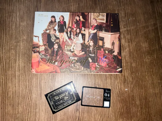 Álbum especial Twice Year of Yes 