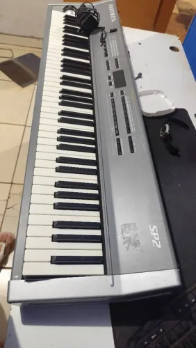 Teclado kurzweil sp2 (sucata)