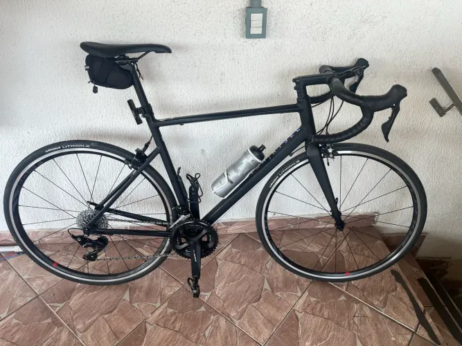 [OPORTUNIDADE] Van Rysel EDR Road AF 2024 Tam L - Shimano 105 12v + NF (Venda Rápida)