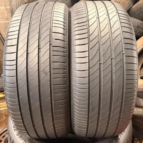 Pneu 205/50/17 Michelin 