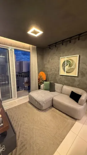 Apartamento Mobiliado de 2 Quartos em Frente ao Flamboyant Excelente para Moradia ou Inve