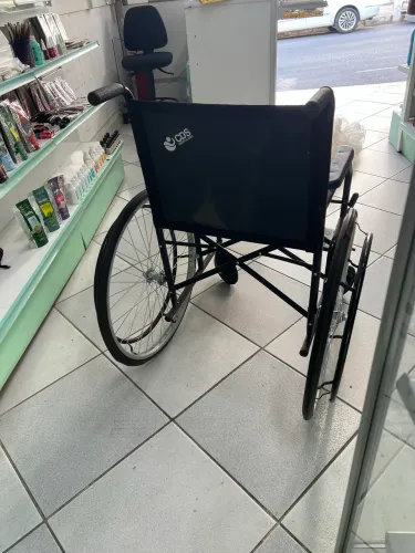 Cadeira de Rodas nunca utilizada