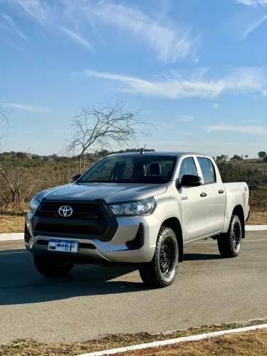 Toyota Hilux CD 4X4 2.8 Diesel Mec. 2021