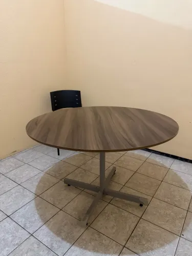 Mesa reunião redonda( único dono)