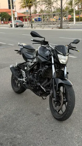 Vendo/troco moto Yamaha MT 03