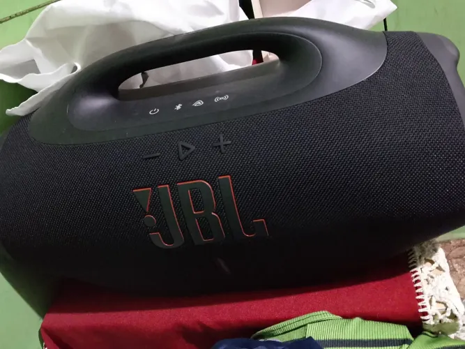 JBL BOMBOX 4