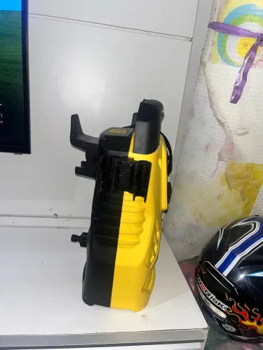 Lavadora de alta pressão 1500psi- Kärcher Compacta
