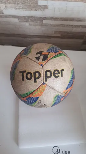 3 Bolas de futebol 200,00