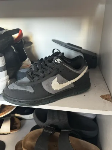 Dunk Low Anthracite
