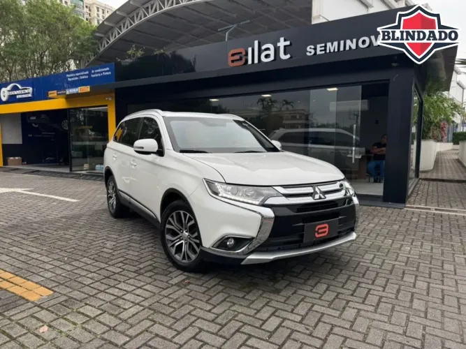 Mitsubishi Outlander Comfort 2.0 16V Aut. 2018